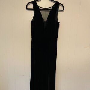 Nightway Long Black Velvet Mesh Panel Deep V-Neck Dress With Slit Size 6